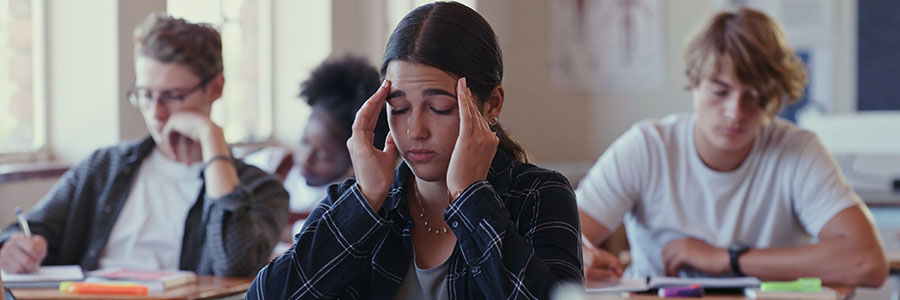 Teen struggling at school among peers